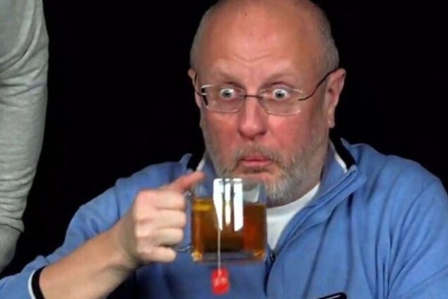 Російський пропагандист заявив, що Росія воює вже з 'третьою' українською армією, і похвалився 'успіхами' РФ. Відео