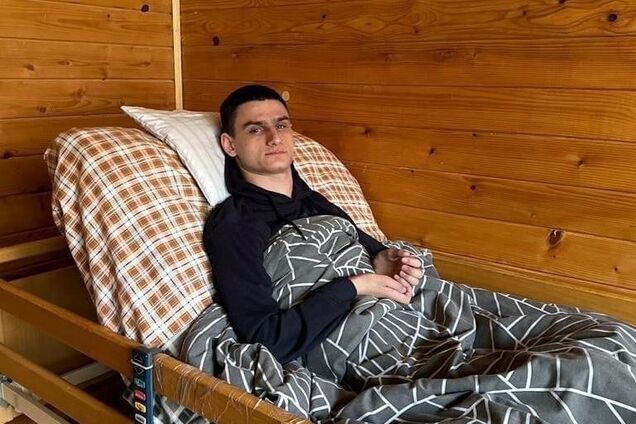 Герой 'Азовстали' Дианов в свой день рождения передал 1,8 млн грн на лечение собрата