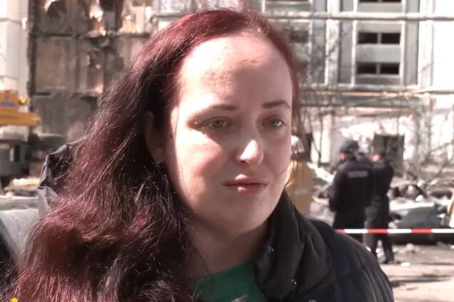 Жительница разбомбленного дома в Умани доверила свою историю Музею 'Голоса Мирных' Фонда Рината Ахметова