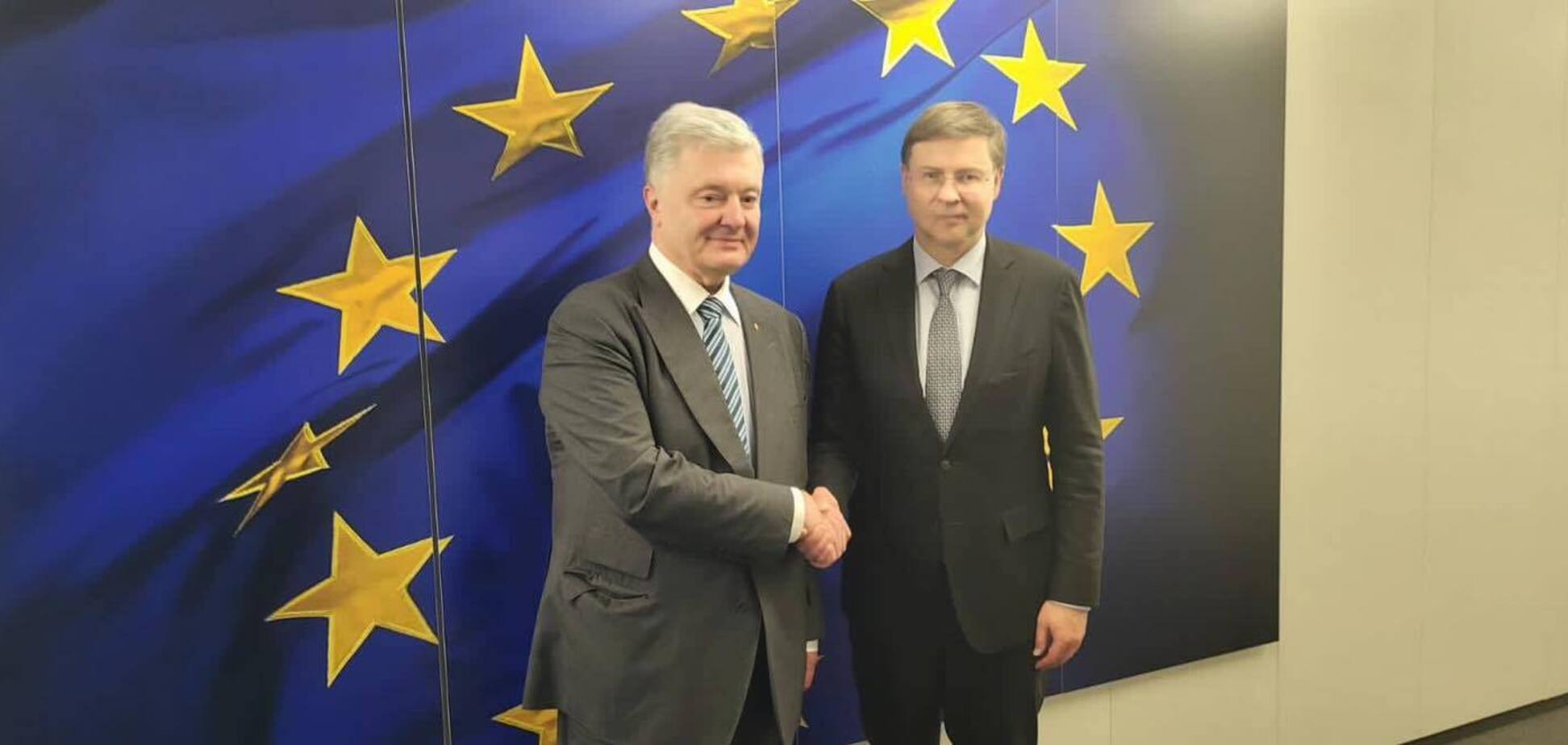  Україна отримала вікно можливостей для вступу в ЄС і має ним скористатись, – Порошенко з Брюсселя. Відео