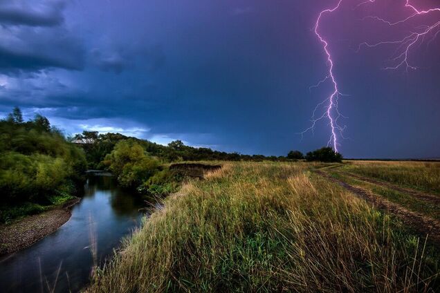 Синоптики предупредили о грозе в столичном регионе
