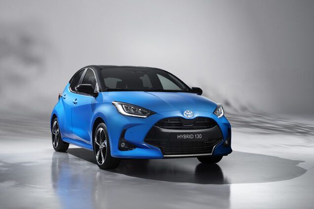 Toyota Yaris получила новую гибридную версию