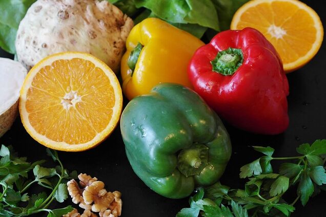 Як розпізнати нітрати в овочах та фруктах та нейтралізувати їх: головні правила