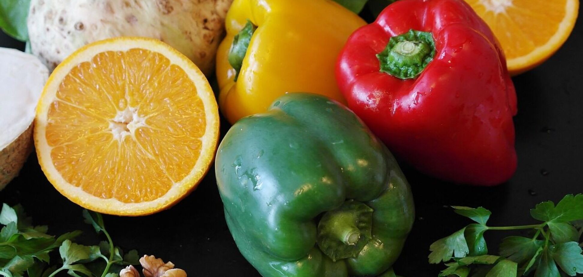Как распознать нитраты в овощах и фруктах и нейтрализовать их: главные правила