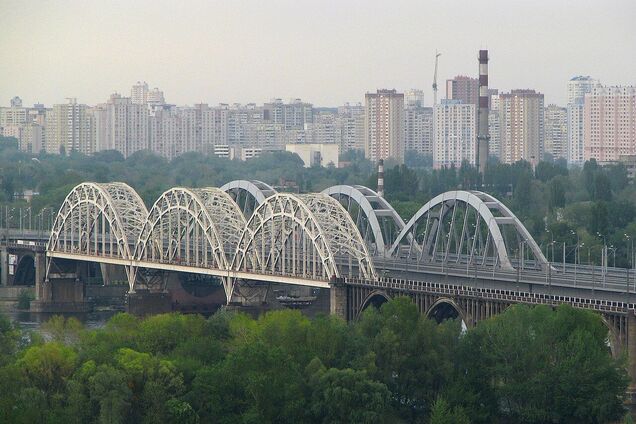 Дарницький залізничний міст у наші дні