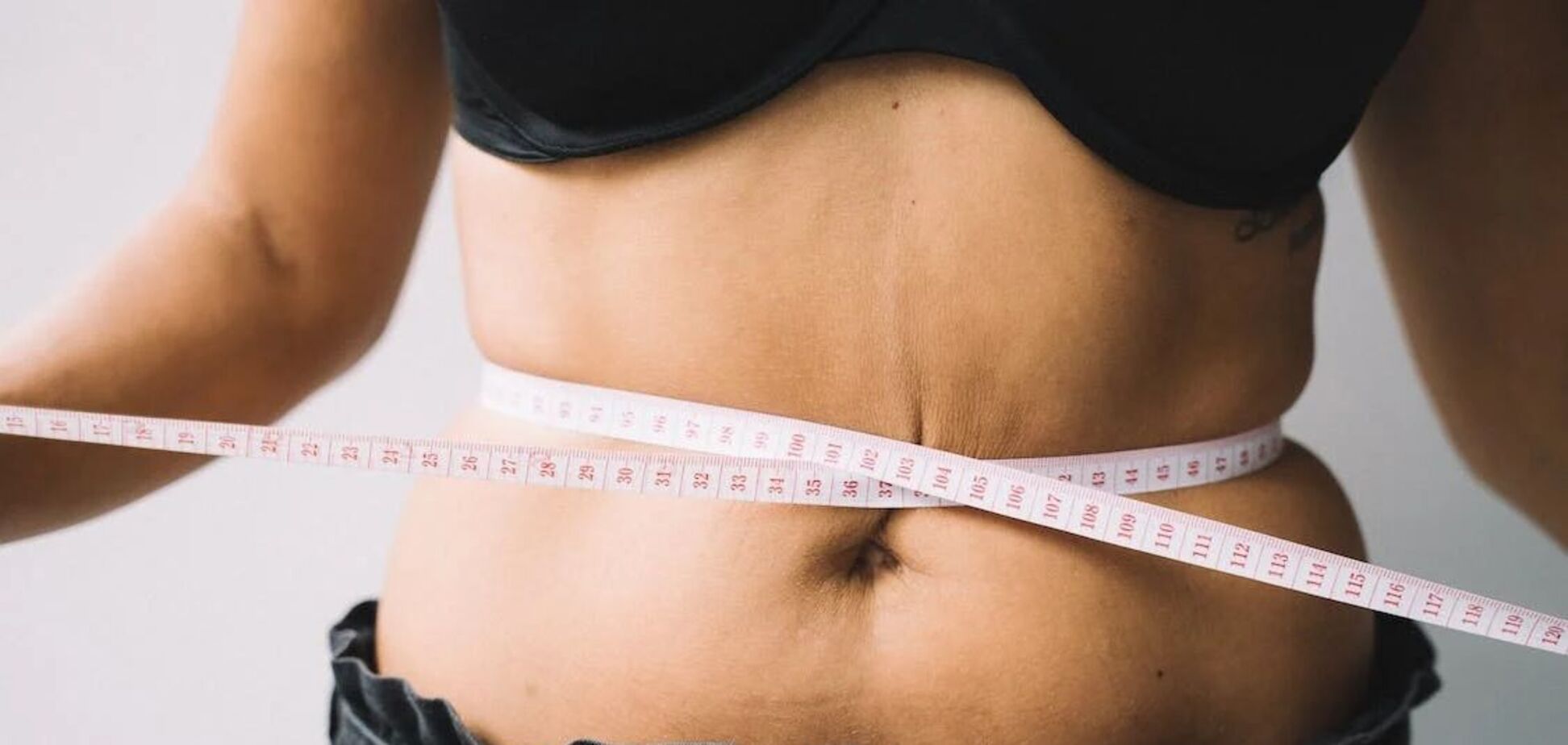 Эти семь привычек мешают сбросить лишний вес: избавьтесь от них немедленно