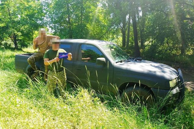 Защитники Украины на передовой получили внедорожник Mazda от Favbet Foundation