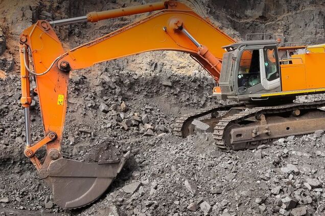 БЭБ арестовало на 13 млн грн активы компаний, поставлявших песок и гранит в РФ