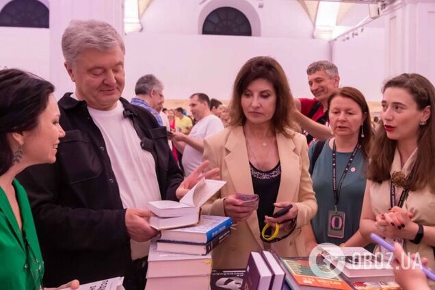 'Украинское слово не менее важно, чем оружие': Петр и Марина Порошенко посетили 'Книжный Арсенал'