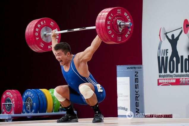 Чемпион мира по тяжелой атлетике покончил с собой в 35 лет