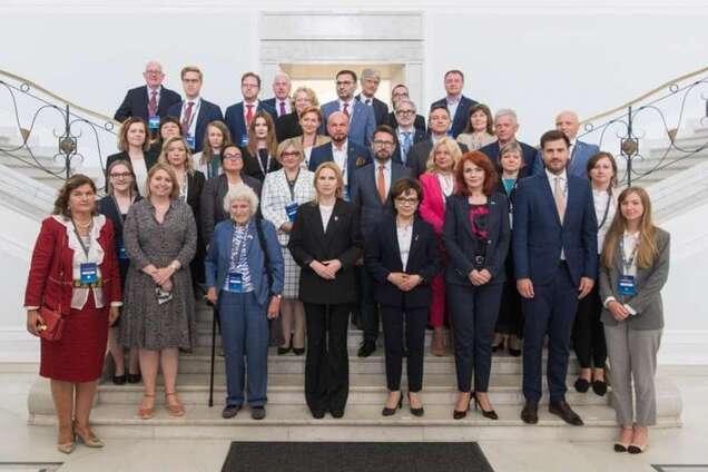 Парламентарии 13 стран Европы осудили массовое похищение украинских детей Россией, – Елена Кондратюк