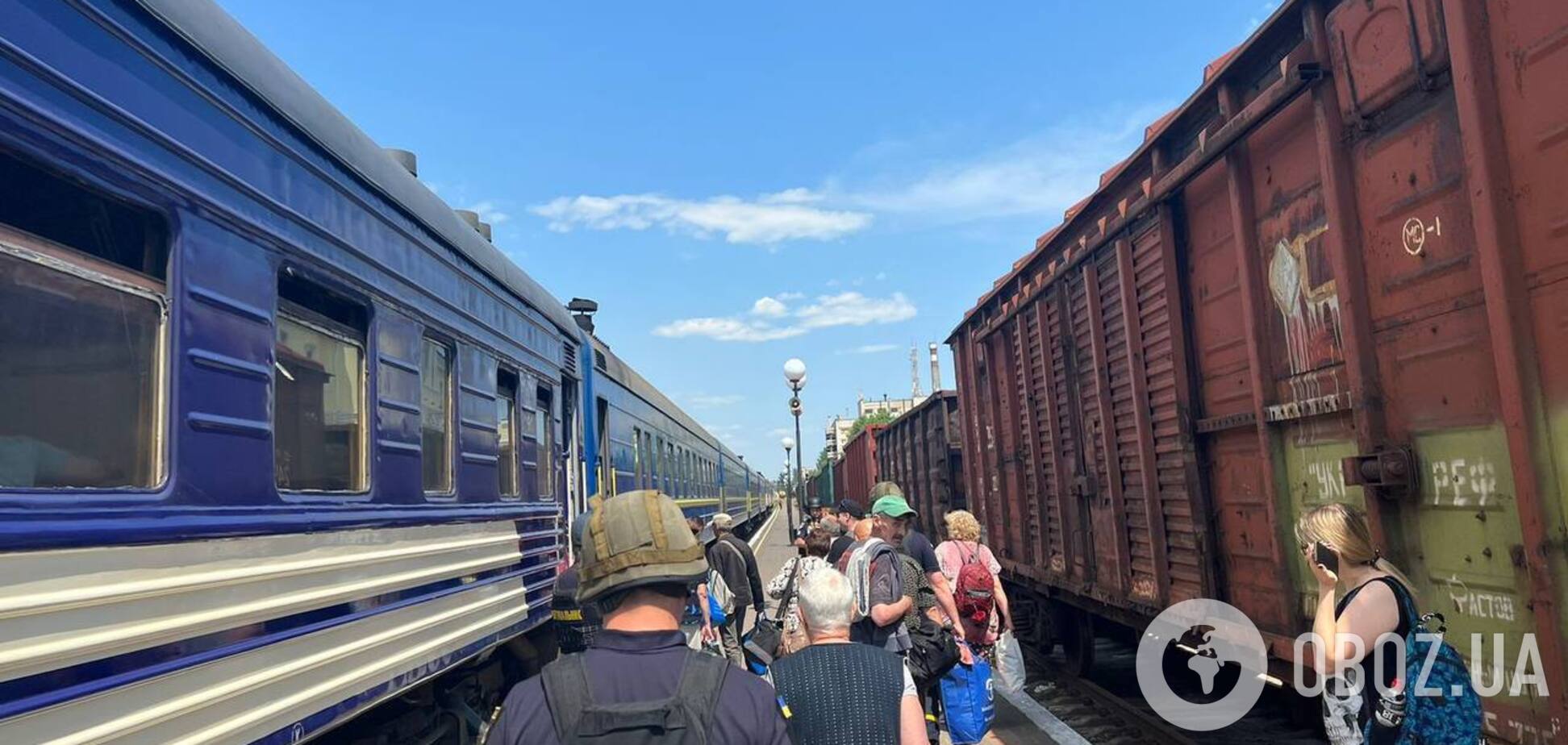 У Миколаїв прибув евакуаційний поїзд із Херсона