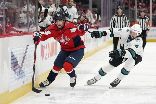 Звездный канадский хоккеист 'написал письмо Путину', чтобы получить гражданство России