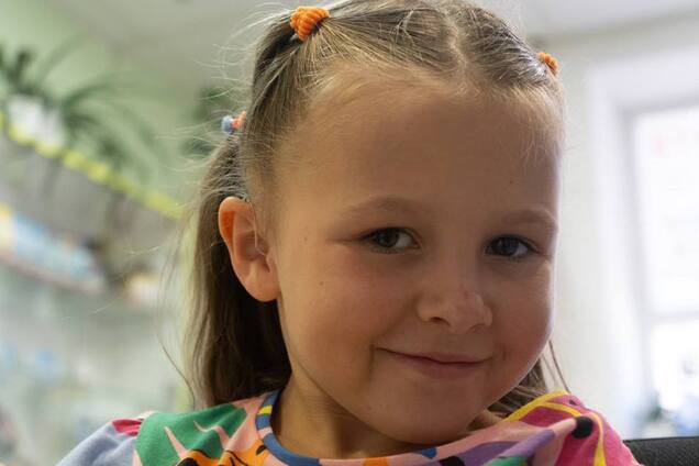 "Ребенок имеет полноценную жизнь": 7-летняя Аня получила современные ...
