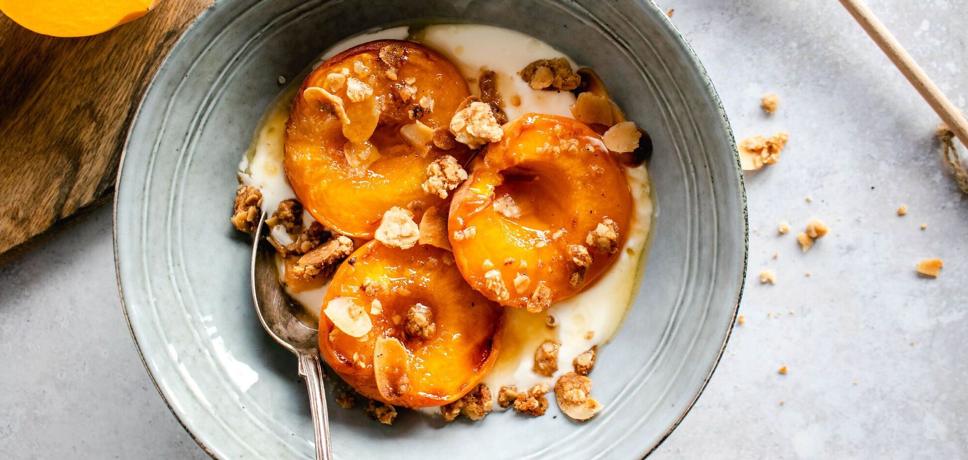Как вкусно запечь персики: идея простого перекуса