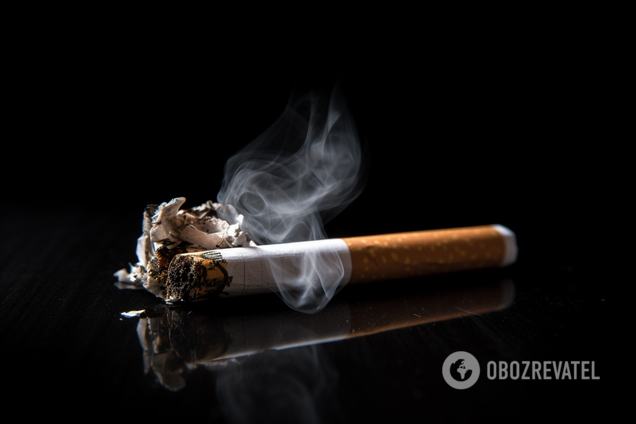 Як позбутися запаху цигарок на одязі і вдома: дієві способи