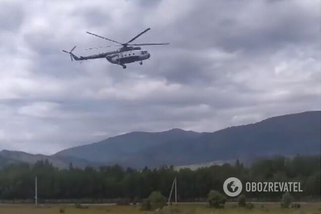 На Алтае в РФ разбился вертолет Ми-8, погибли шесть человек: момент крушения попал на видео