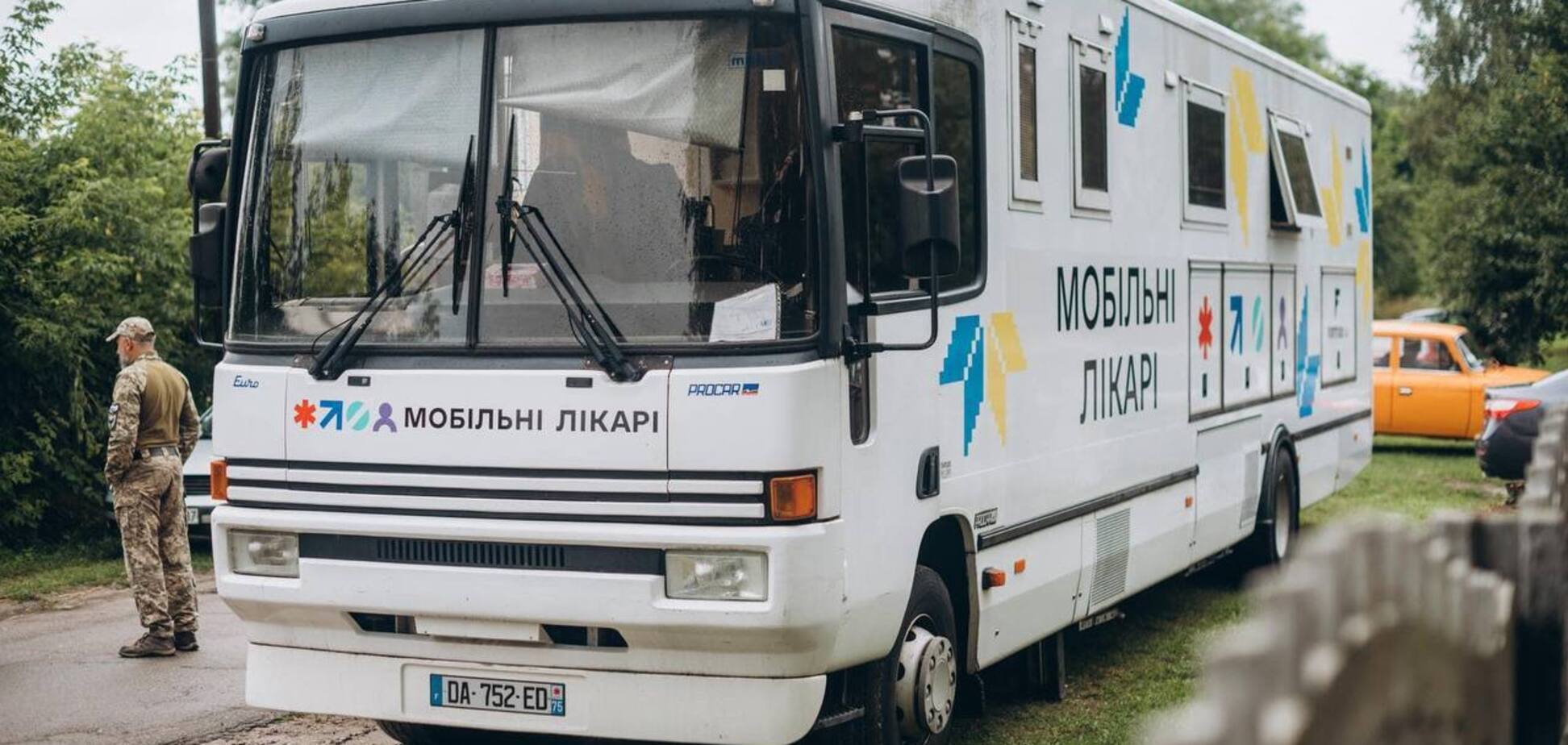 'Мобильные врачи' и 'Фундация Течия' запустили новый медицинский комплекс для деоккупированных территорий