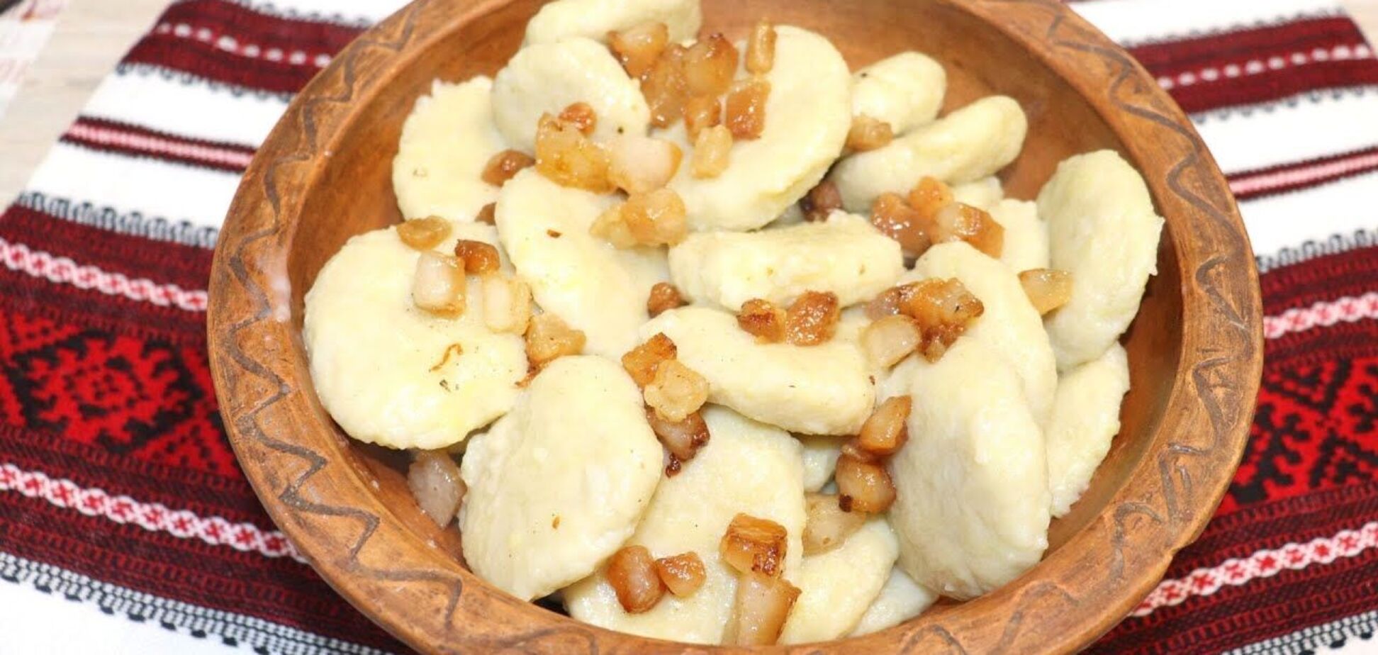 Картопляні палюшки за 15 хвилин: ситна страва на перекус