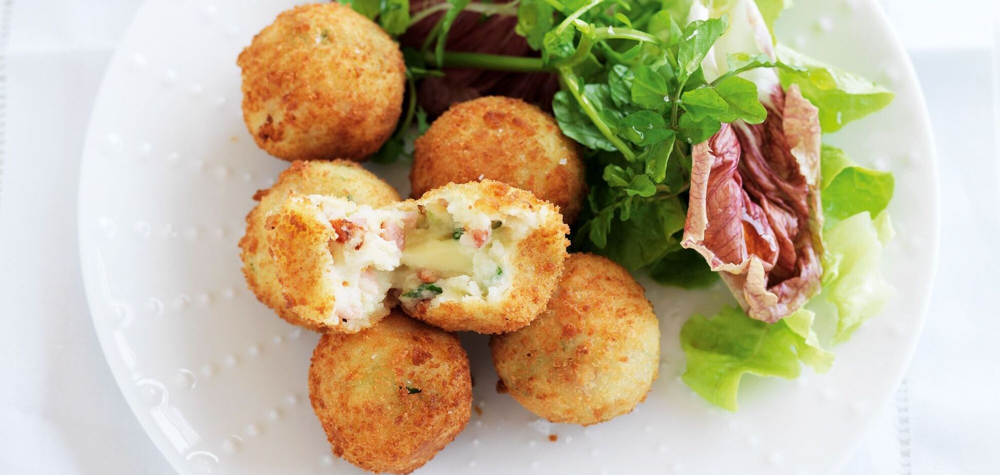 Картофельные крокеты с сыром: как приготовить вкусные жареные пирожки на перекус