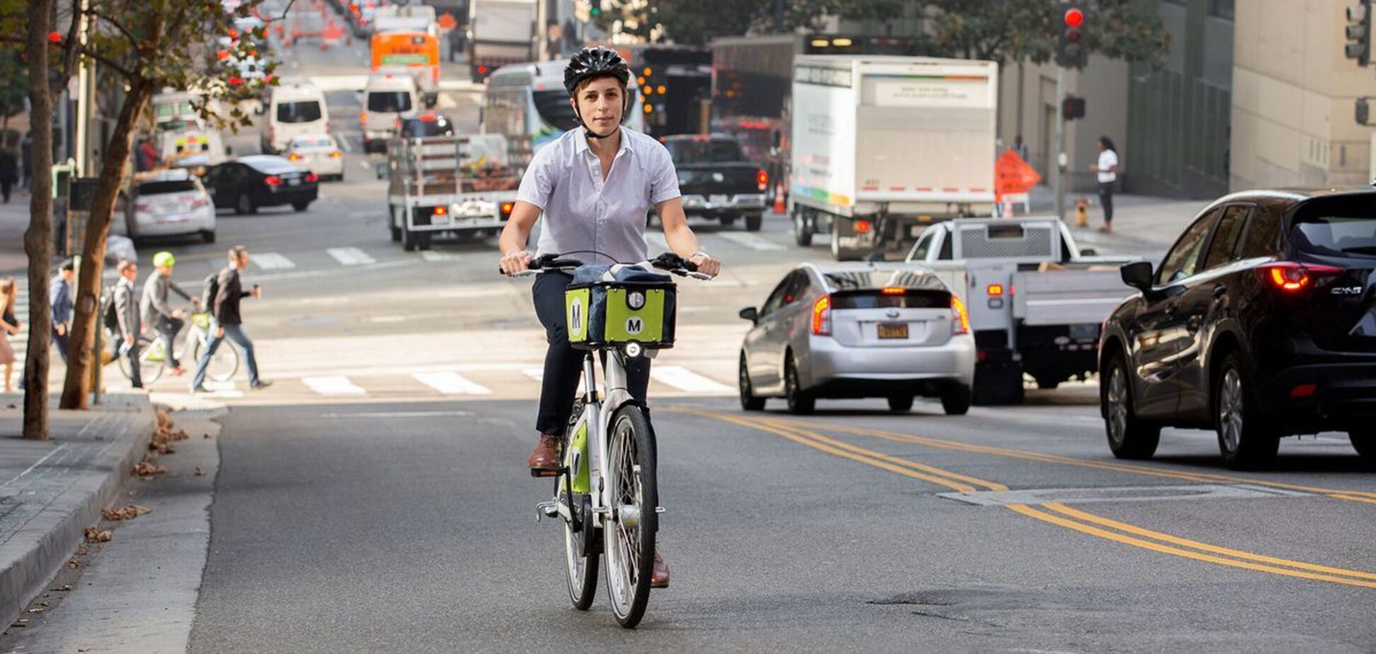 Е-велосипед проти авто: в чому переваги двоколісного транспорту
