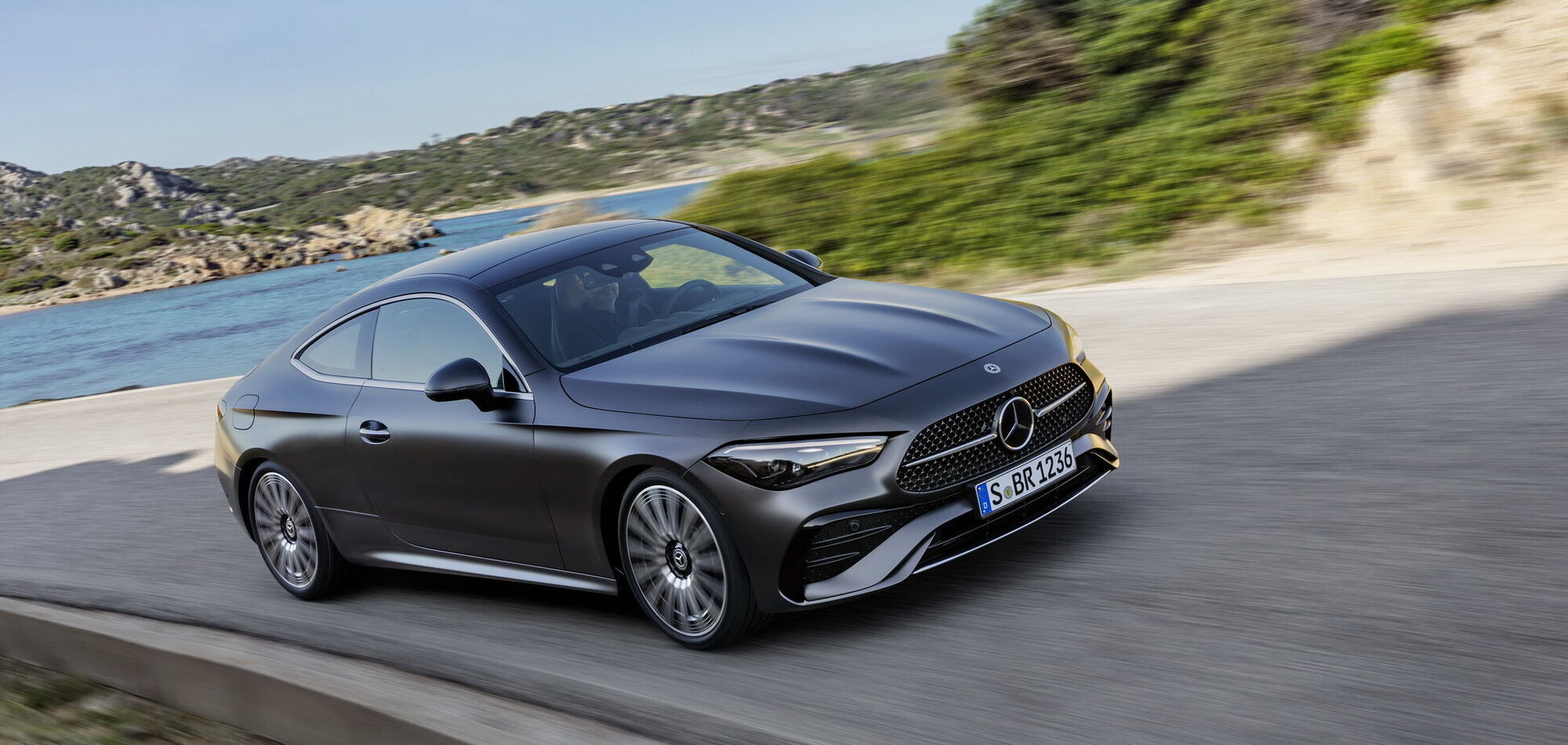 Mercedes-Benz презентував нове купе CLE Coupe