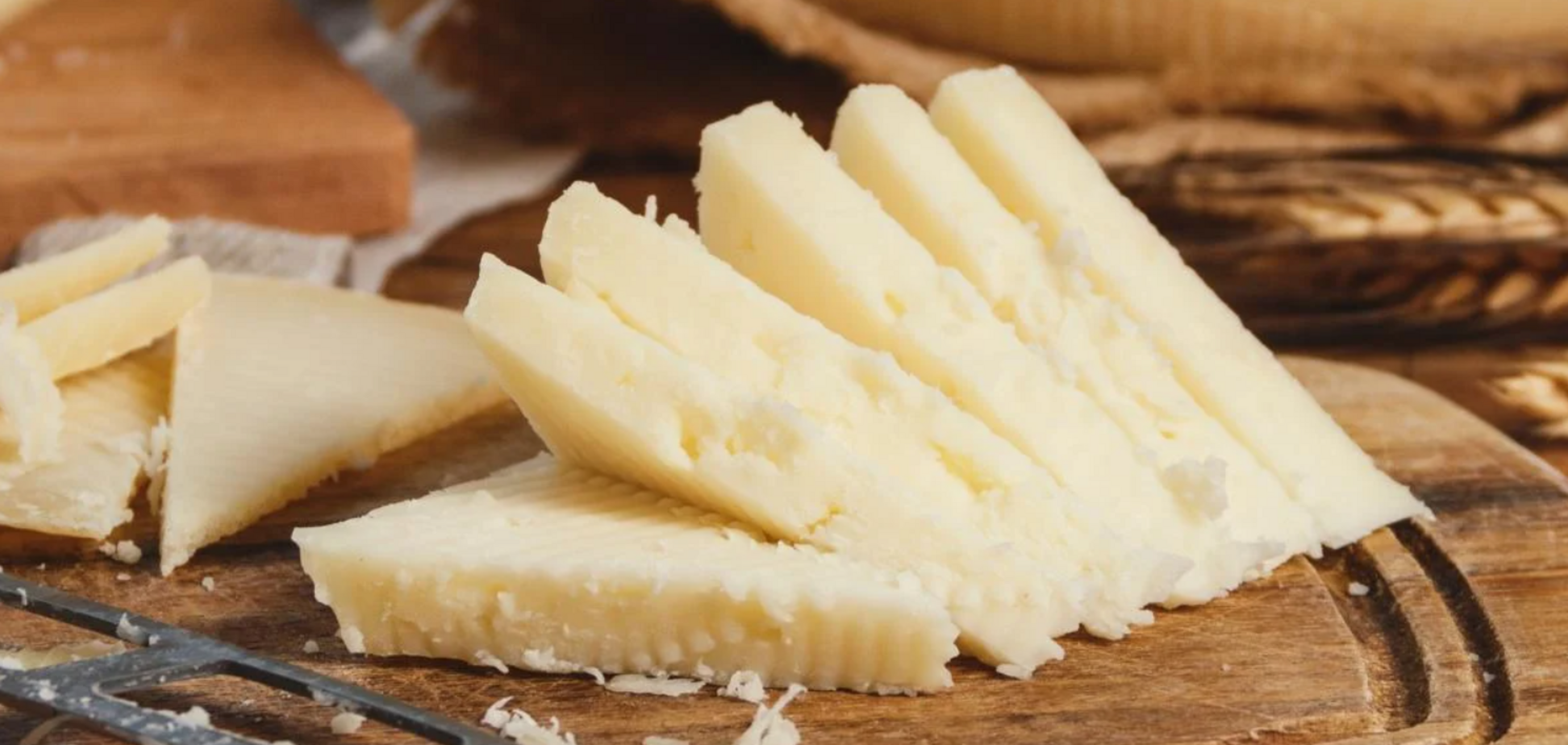 Як приготувати домашній твердий сир за 20 хвилин: рецепт