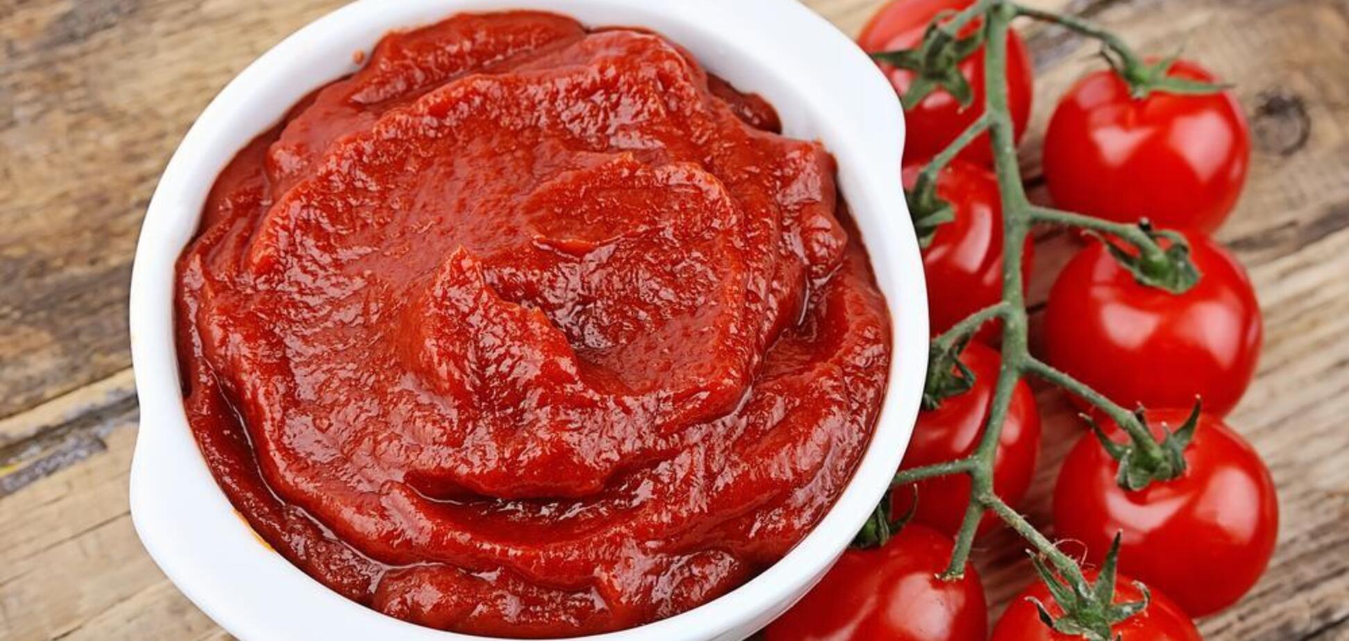 Домашня густа томатна паста: не відрізнити від магазинної