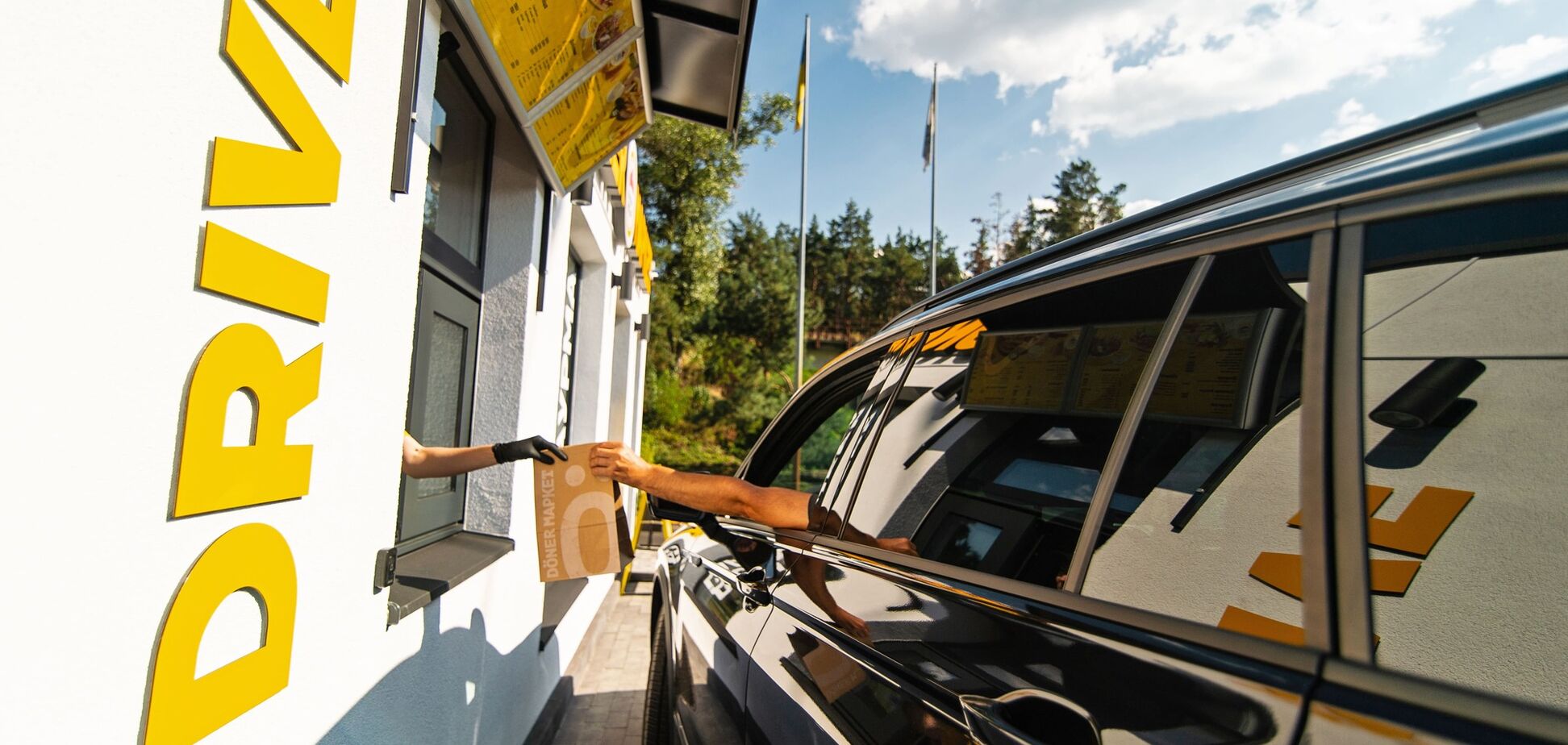 Döner Маркет запрацював у новому сімейному форматі з функцією DRIVE