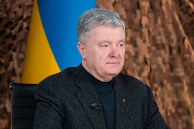 Распродали все самое лучшее: Порошенко рассказал, в каком состоянии была украинская армия в начале российского вторжения в 2014 году