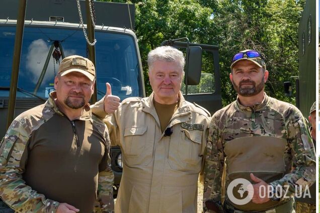 'А на этом крюке Путина повесим': Порошенко привез необходимую технику в бригаду, которая воюет под Авдеевкой и Бахмутом