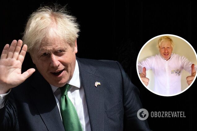 Сине-желтая карта Украины на сердце: Борис Джонсон умилил сеть фото в новой вышиванке