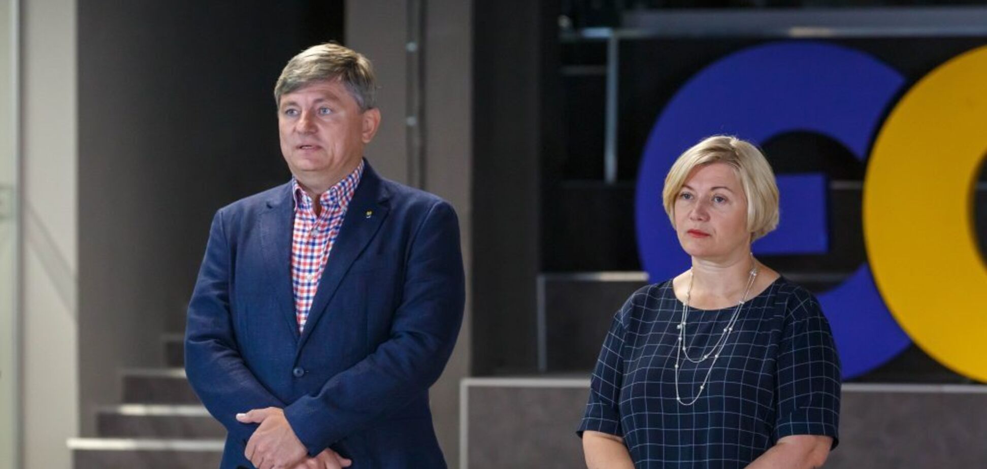 'Євросолідарність' вимагає обовʼязкового декларування Офісу президента, керівників держпідприємств та військових тиловиків