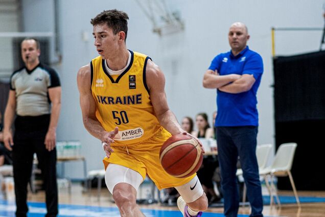 Сборная Украины по баскетболу одержала вторую победу подряд