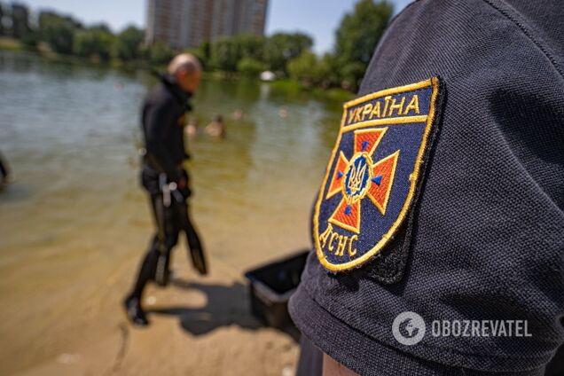 Спасатели призвали киевлян быть осторожными во время отдыха на воде