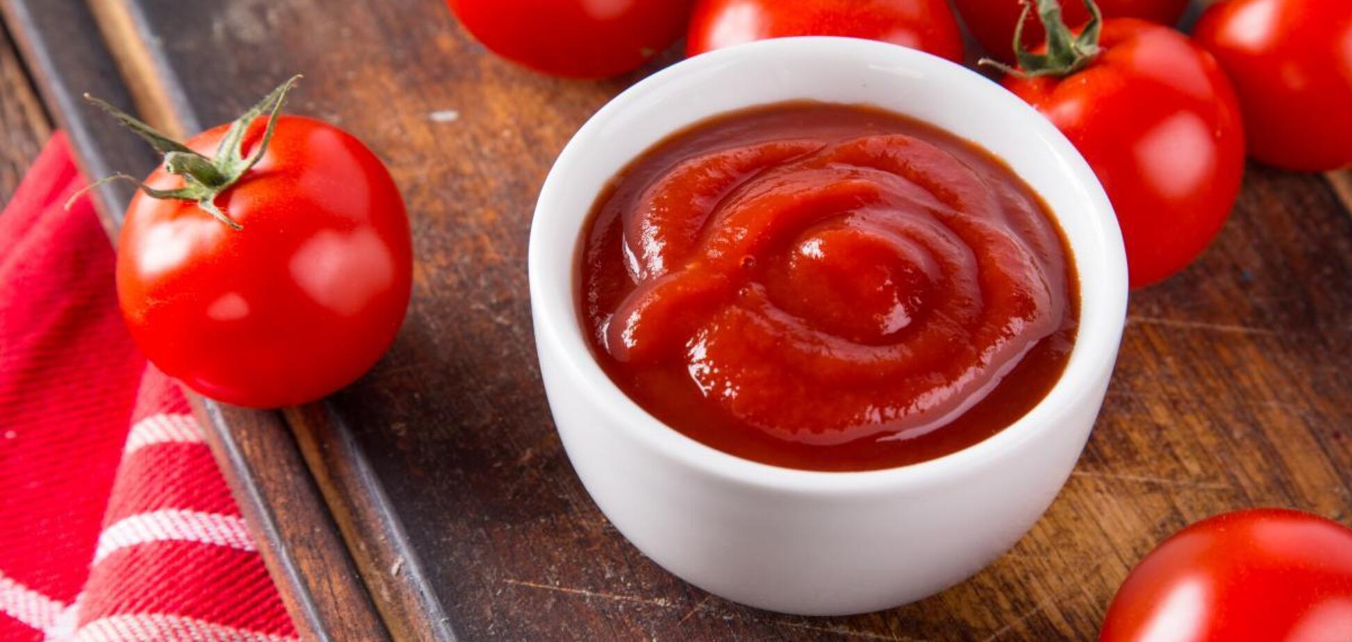 Домашній кетчуп з помідорів: як приготувати натуральний соус на зиму