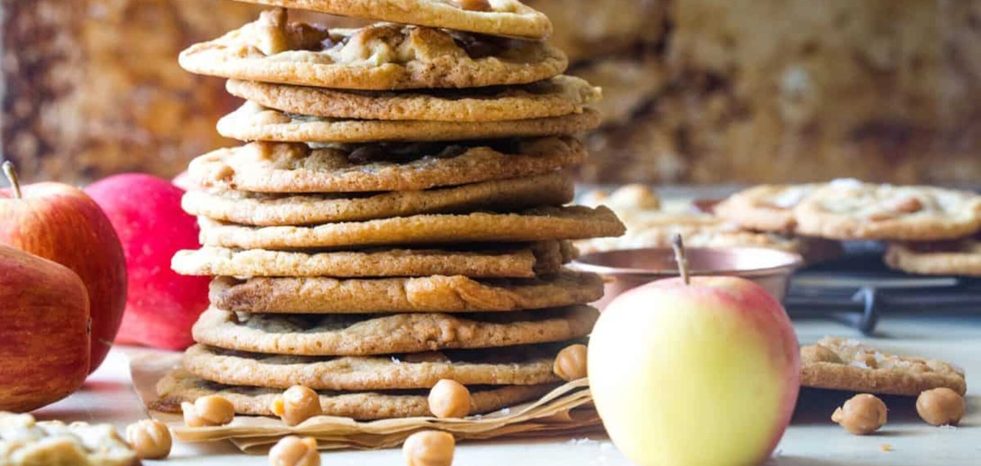 Корисне яблучне печиво на перекус для дітей: не потрібно додавати цукор 
