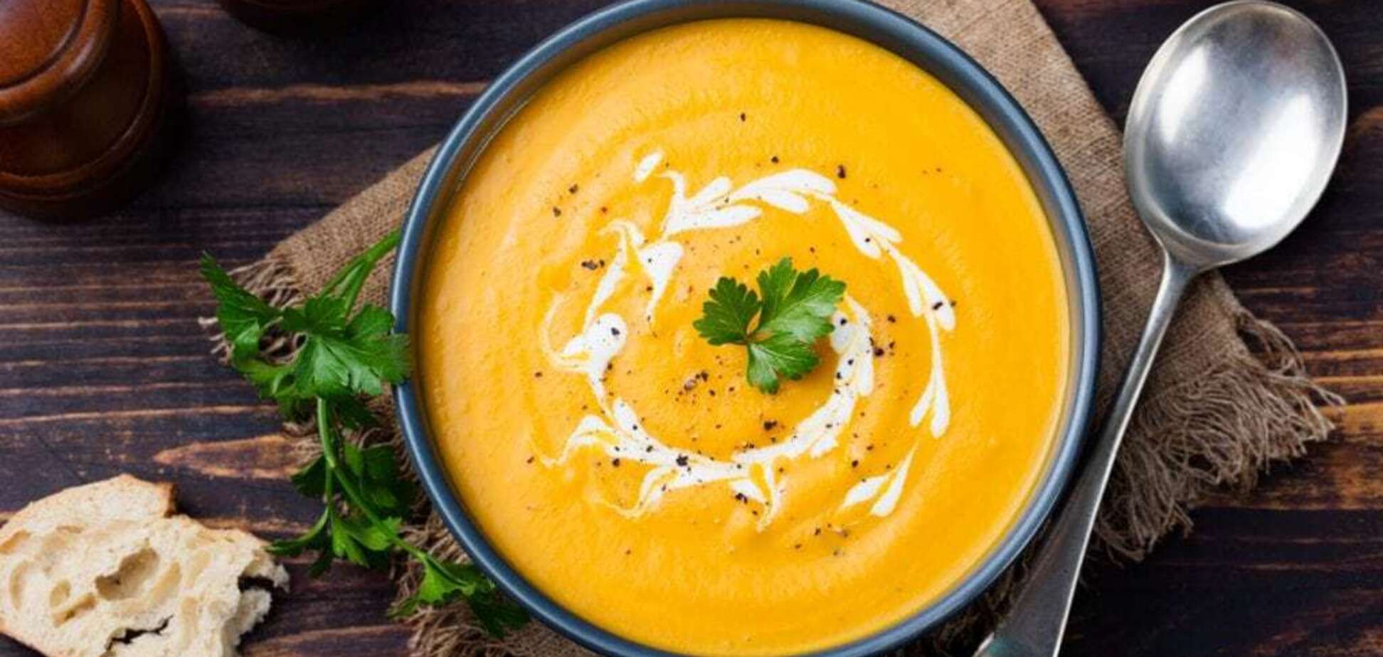 Тыквенный крем-суп: как вкусно приготовить осеннее блюдо