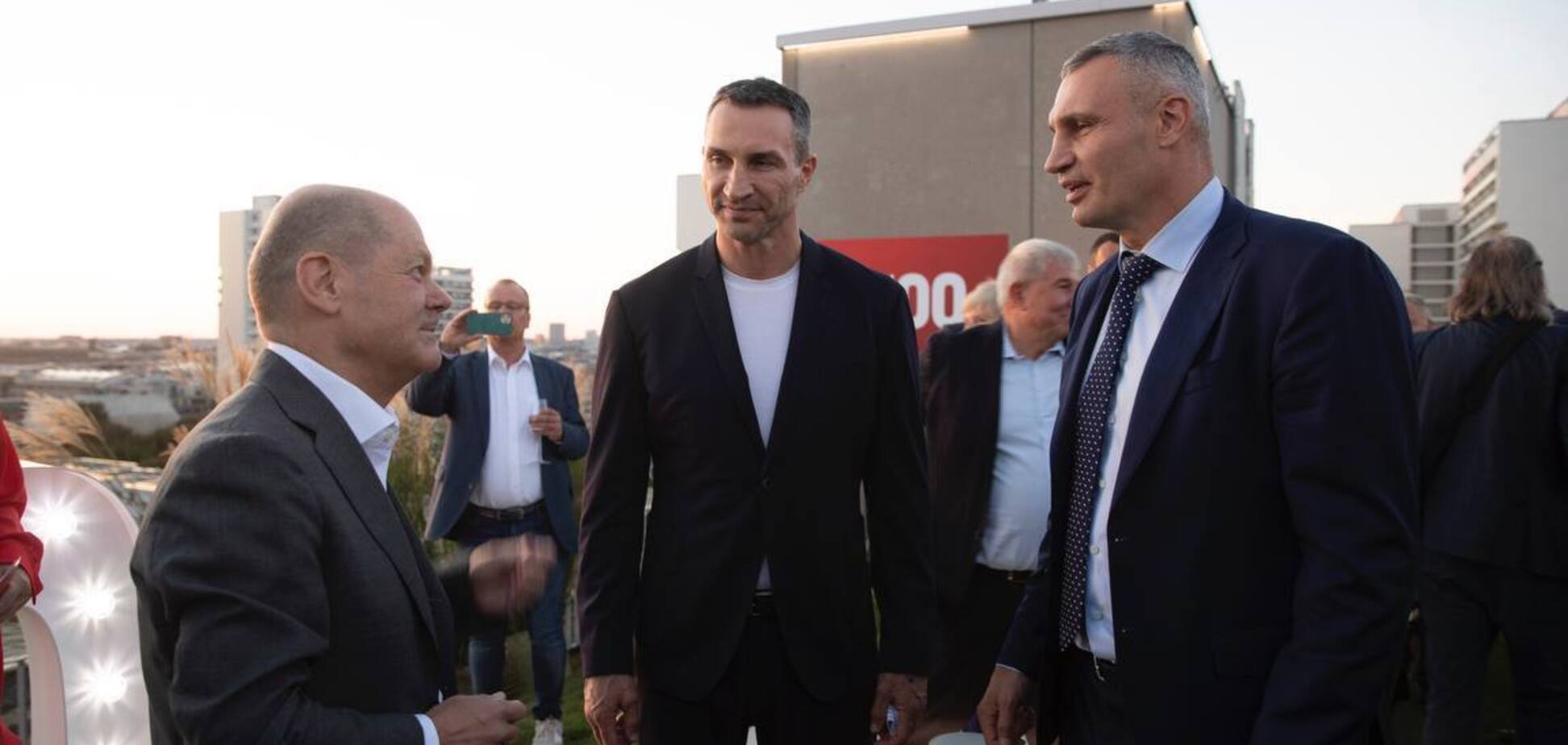 Кличко в Берлине призвал Шольца как можно скорее предоставить Украине Taurus