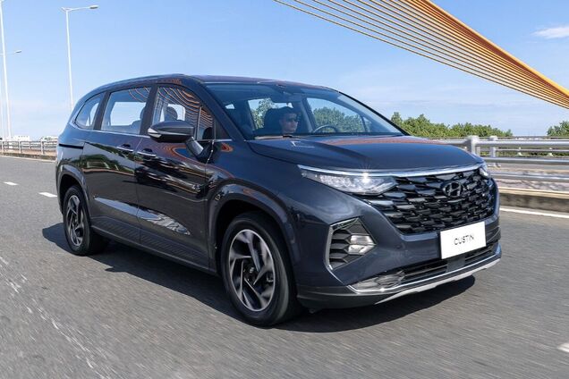 Hyundai Custin