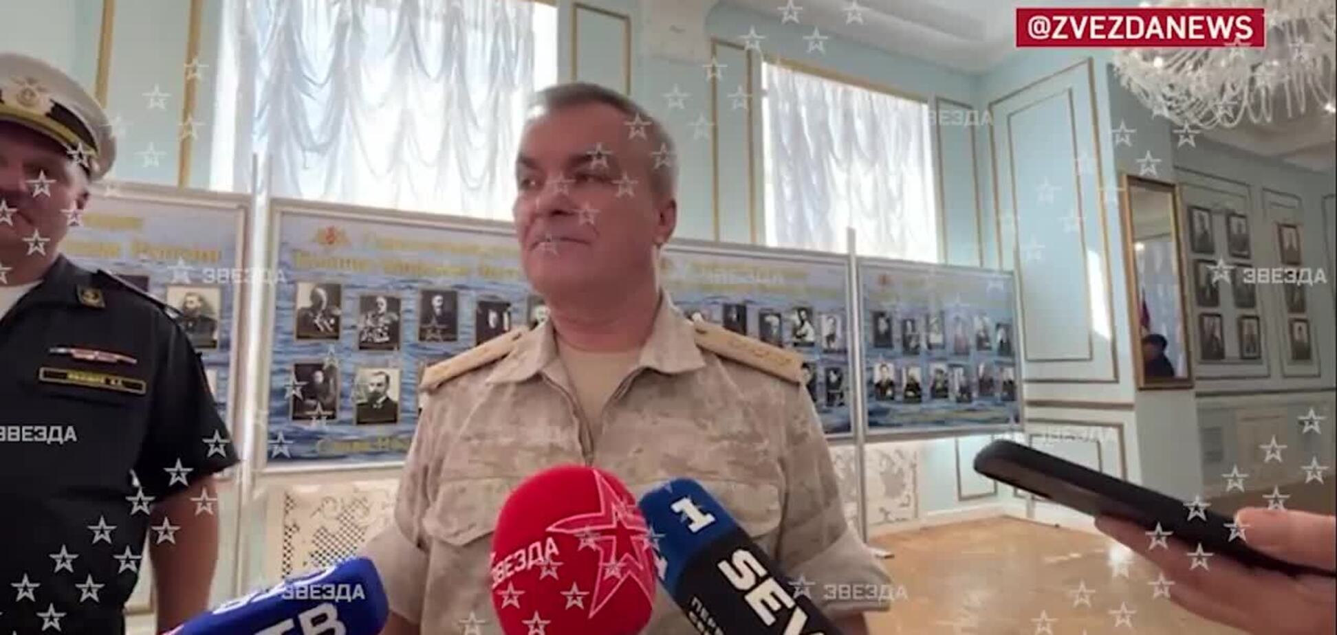 Російські пропагандисти переконують, що командувач ЧФ РФ після удару по штабу вижив