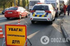 Виїхали на зустрічку і зіткнулися з вантажівкою: на Обухівщині в ДТП загинула сім'я з немовлям. Фото