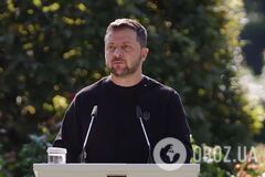 'Почетная миссия – быть учителем': Зеленский наградил педагогов накануне профессионального праздника. Фото и видео