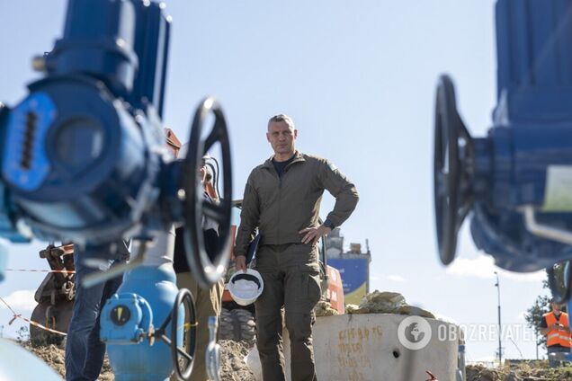 Кличко проверил реконструкцию тепломагистрали, поставляющей тепло для всего Подола
