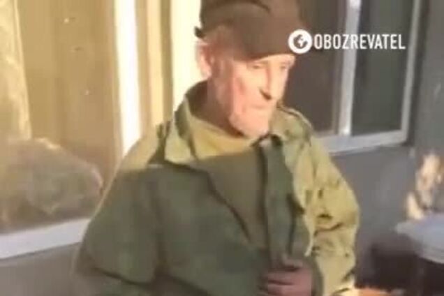 Окупанти перевдягаються у цивільне, щоб 'голосувати' на російських псевдовиборах