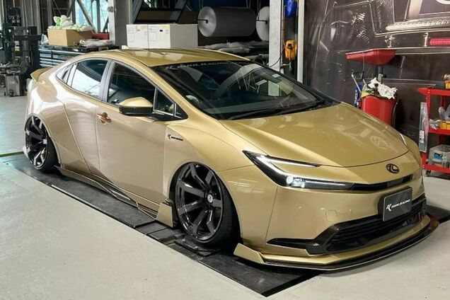 Toyota Prius Kuhl Racing