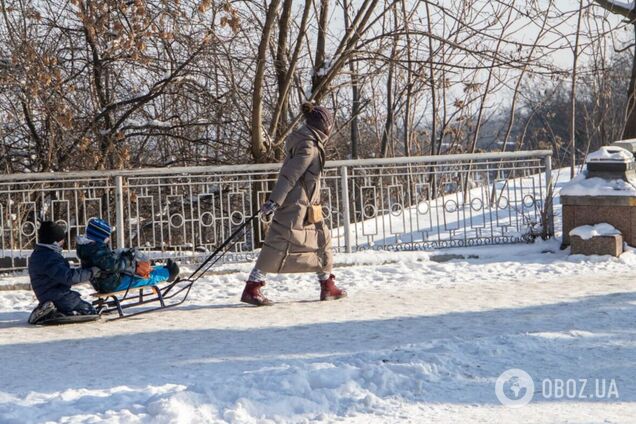 Знову мороз і сніг, але не всюди: синоптики дали прогноз погоди в Україні на 15 січня