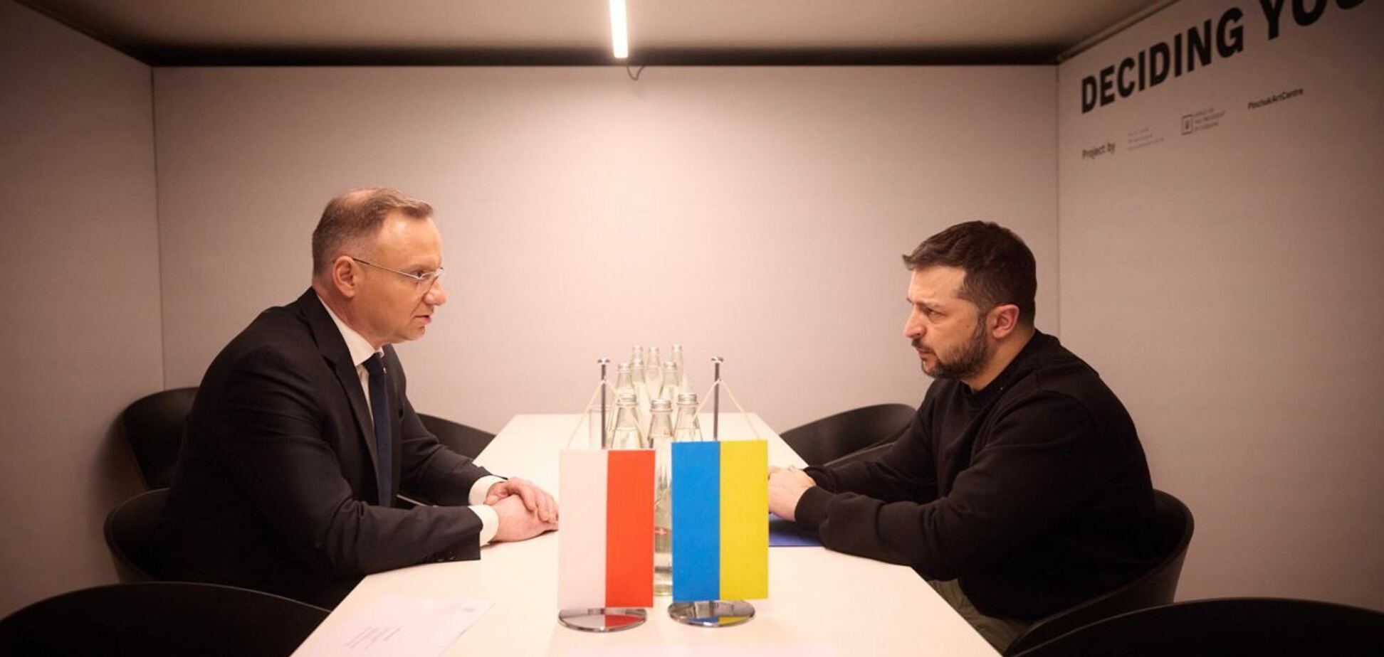 Зеленский и Дуда в Давосе скоординировали позиции накануне саммита НАТО