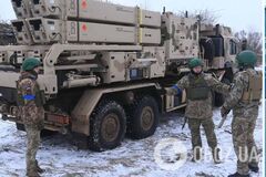 'Постачання допомоги є критичним': у Білому домі заявили, що РФ намагається перевантажувати українську ППО