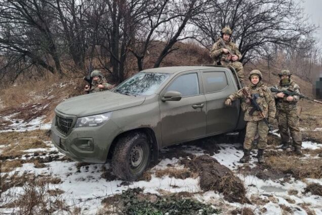 Придбані Favbet пікапи Peugeot добре проявили себе під час виконання бойових завдань, – командир РУБпАК